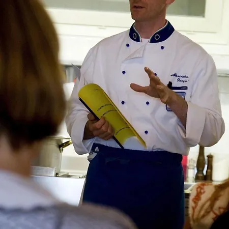 컨트리하우스 Eremo Della Gasprina 라모라